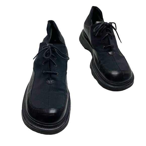 JANET & JANET Black Leather and Textile Platform Oxfords - Picture 4 of 7